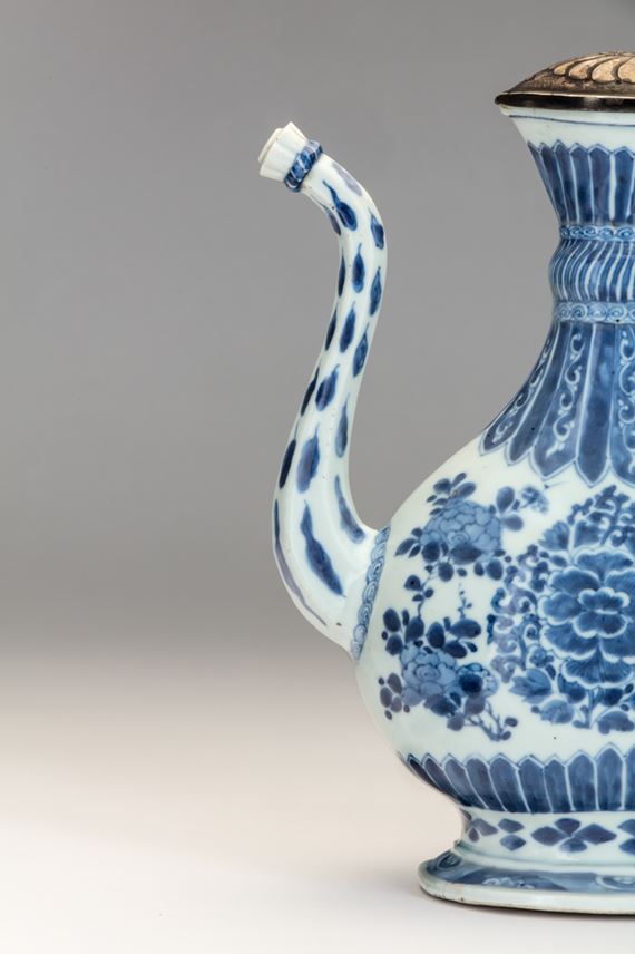 Chinese Blue-and-White Ewer Made for the Islamic Market  | MasterArt